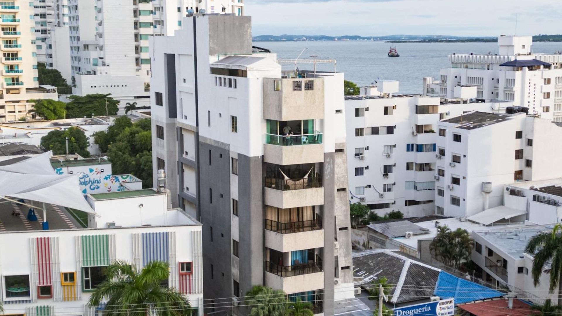 Amplia Con Vista Al Mar Y Bano Privado Homestay