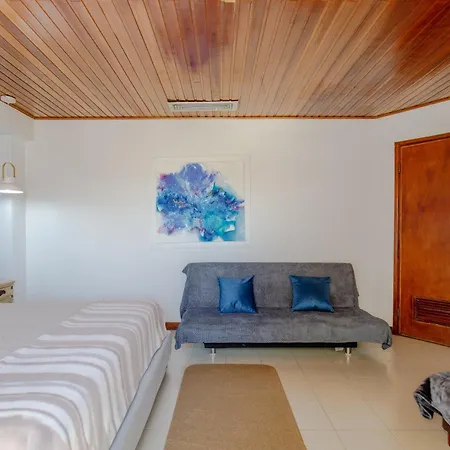 Homestay Amplia Con Vista Al Mar Y Bano Privado