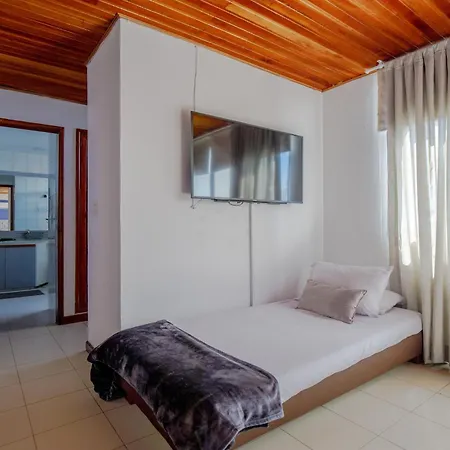 Homestay Amplia Con Vista Al Mar Y Bano Privado *