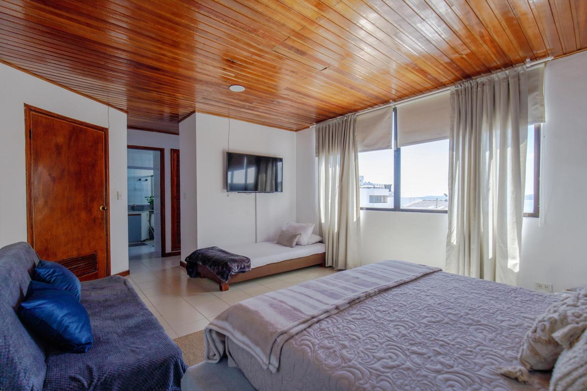 Amplia Habitación Con Vista Al Mar Y Baño Privado Habitación en casa particular