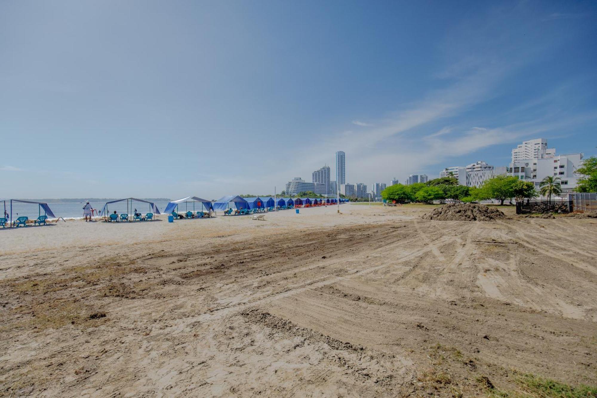 Amplia Habitación Con Vista Al Mar Y Baño Privado Habitación en casa particular *