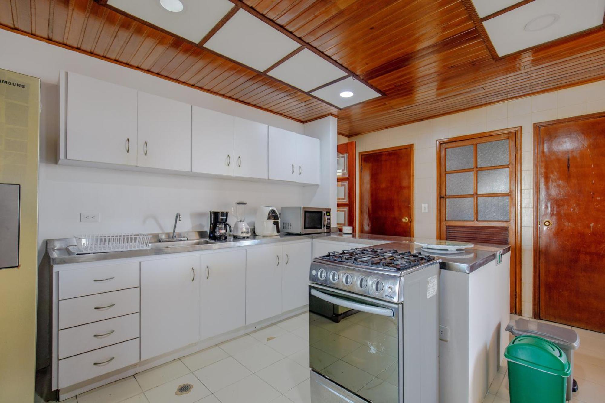 Habitación en casa particular Amplia Habitación Con Vista Al Mar Y Baño Privado *